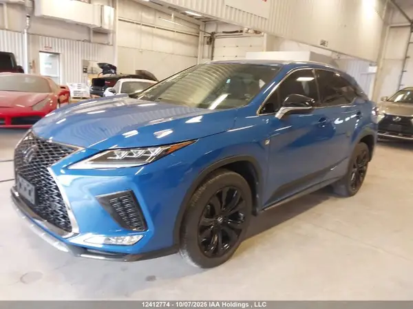 2T2SZMDA3MC268993 2021 LEXUS RX - Image 2