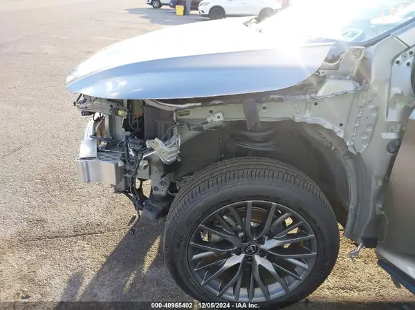 2021 LEXUS RX auction photo 6