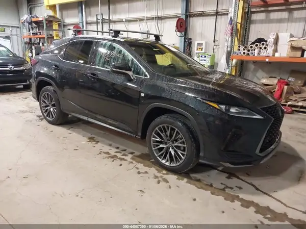 2T2SZMDA6NC327892 2022 LEXUS RX - Image 1