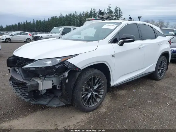2T2SZMDA8LC215267 2020 LEXUS RX - Image 2
