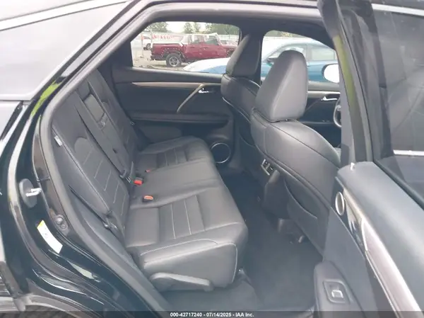 2T2YGMDA0LC044417 2020 LEXUS RX - Image 8