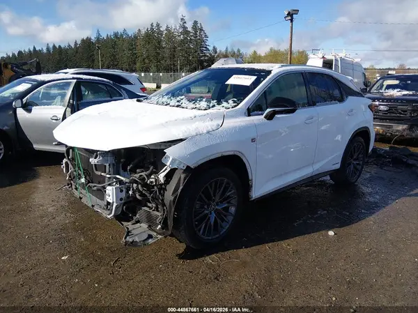 2T2YGMDA0LC050153 2020 LEXUS RX - Image 2