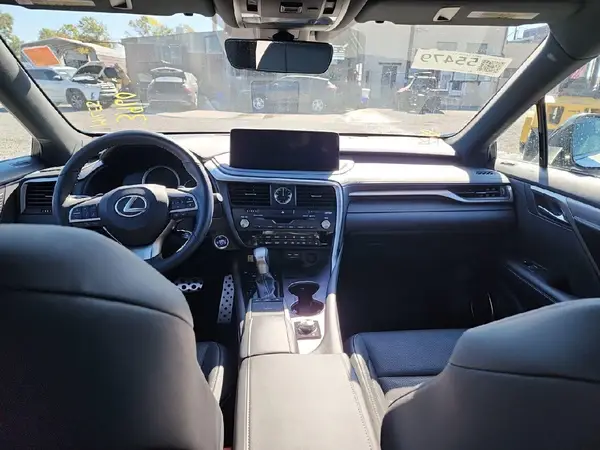 2T2YGMDA4NC073471 2022 LEXUS RX - Image 8