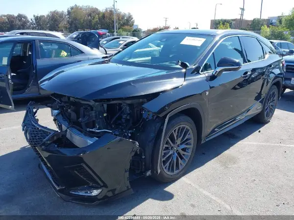 2T2YGMDA8NC082951 2022 LEXUS RX - Image 2