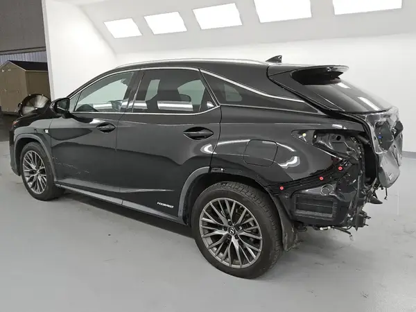 2T2YGMDAXMC069472 2021 LEXUS RX - Image 2