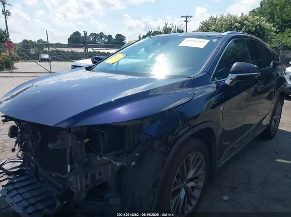 2T2YZMDA0LC227469 2020 LEXUS RX - Image 2