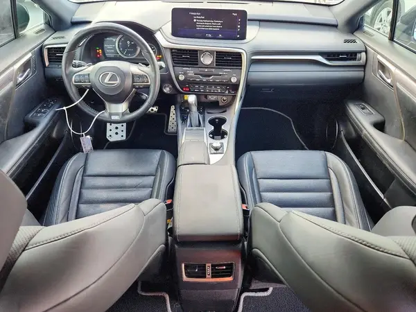 2T2YZMDA0NC330801 2022 LEXUS RX - Image 8