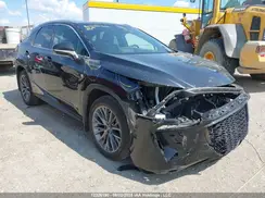 2T2YZMDA0NC339174 2022 LEXUS RX