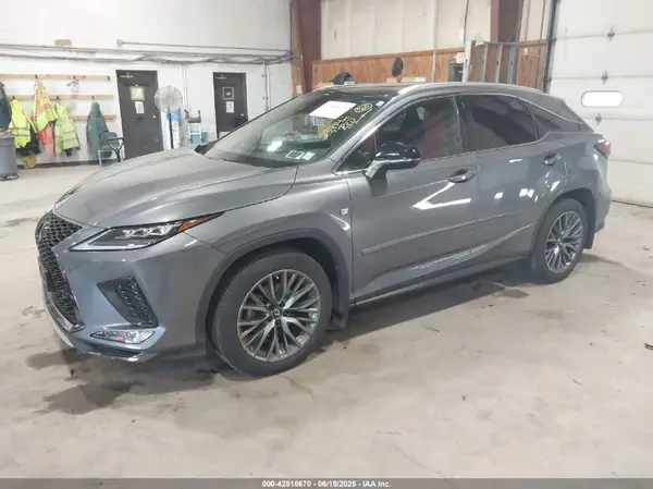 2T2YZMDA0NC367069 2022 LEXUS RX - Image 2