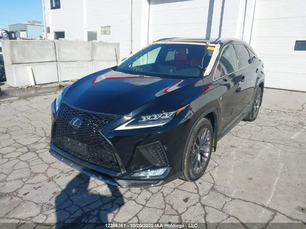 2T2YZMDA1LC239940 2020 LEXUS RX - Image 2