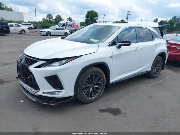 2T2YZMDA1NC347414 2022 LEXUS RX - Image 2