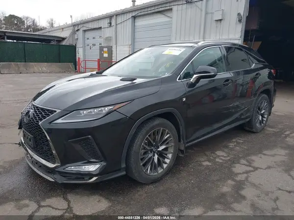 2T2YZMDA2LC242863 2020 LEXUS RX - Image 2