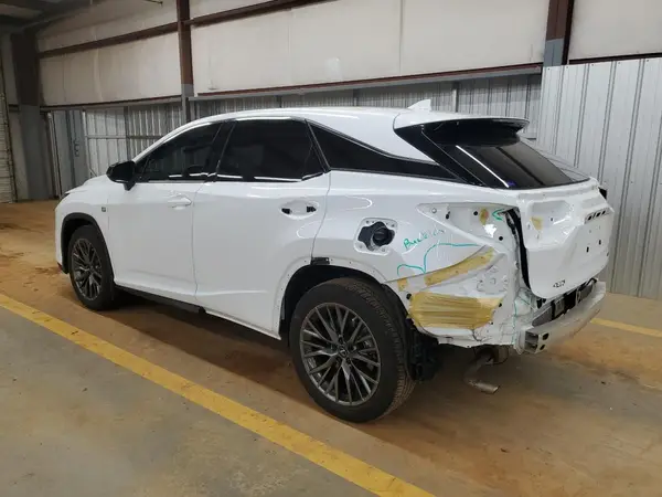2T2YZMDA2NC339368 2022 LEXUS RX - Image 2