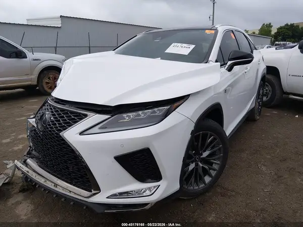 2T2YZMDA3LC224131 2020 LEXUS RX - Image 2