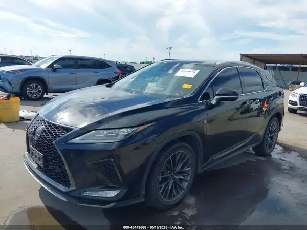 2T2YZMDA4LC242413 2020 LEXUS RX - Image 2