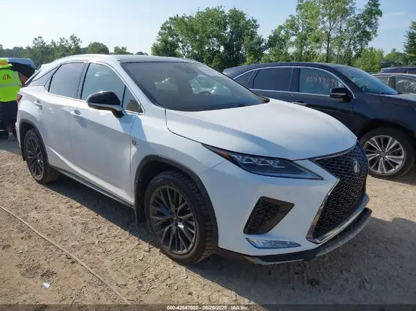 2T2YZMDA4NC309904 2022 LEXUS RX - Image 1