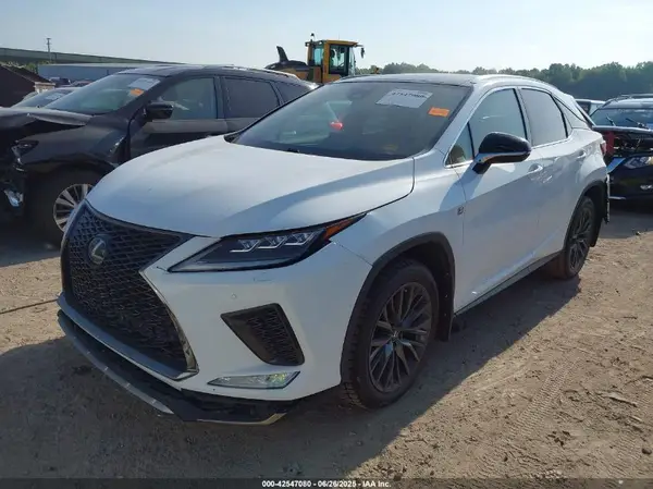 2T2YZMDA4NC309904 2022 LEXUS RX - Image 2