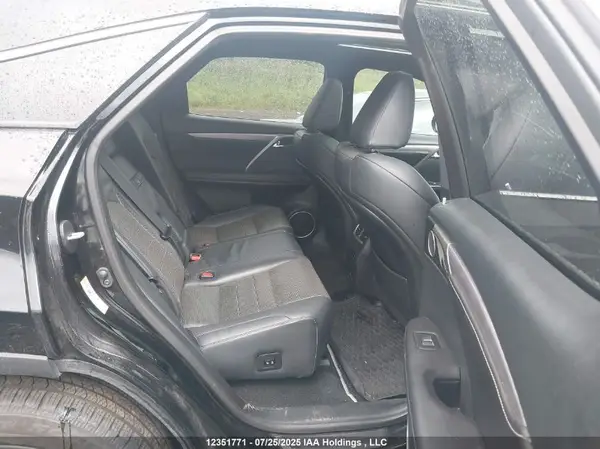 2T2YZMDA5LC213759 2020 LEXUS RX - Image 8