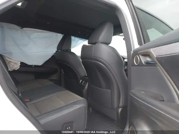 2T2YZMDA5LC236426 2020 LEXUS RX - Image 8