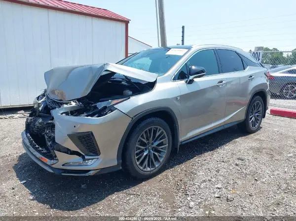 2T2YZMDA5MC282968 2021 LEXUS RX - Image 2