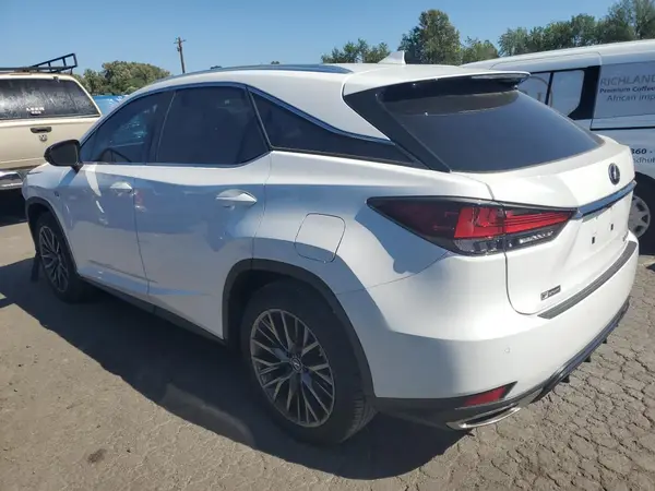 2T2YZMDA6NC356271 2022 LEXUS RX - Image 2
