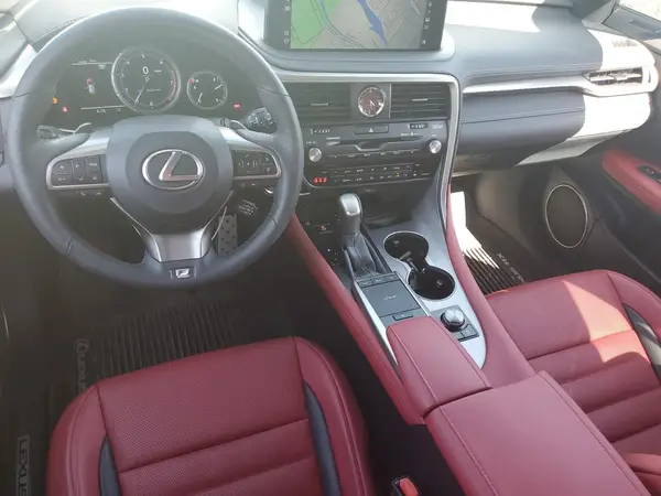 2T2YZMDA6NC356271 2022 LEXUS RX - Image 8
