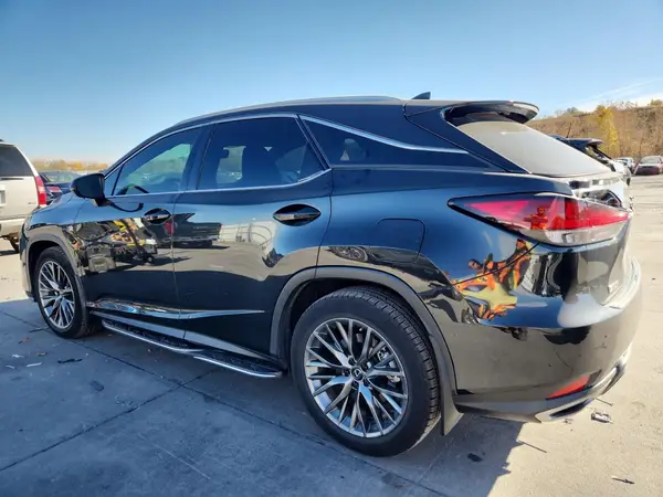 2T2YZMDA8NC325619 2022 LEXUS RX - Image 2