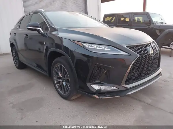 2T2YZMDA8NC327130 2022 LEXUS RX - Image 1