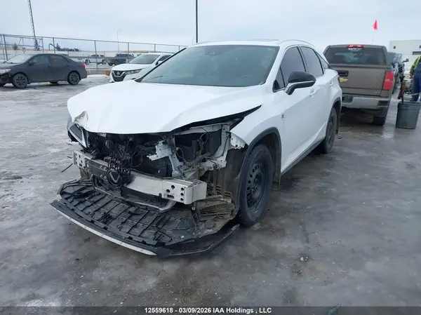 2T2YZMDA9NC339268 2022 LEXUS RX - Image 2