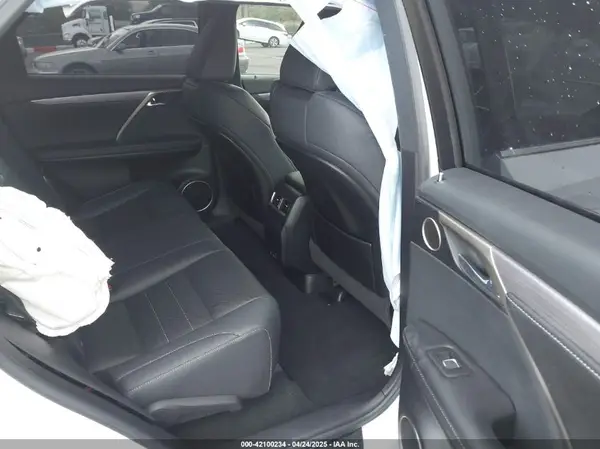 2T2YZMDA9NC354580 2022 LEXUS RX - Image 8
