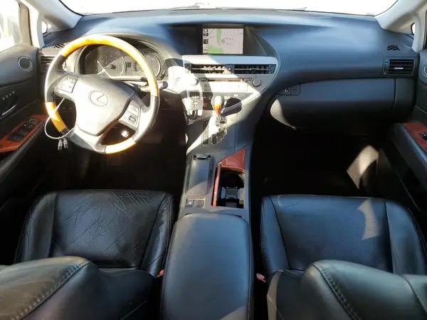2T2ZK1BA6BC060754 2024 LEXUS RX - Image 8
