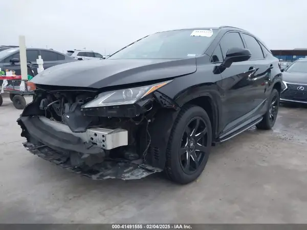 2T2ZZMCA0HC035353 2017 LEXUS RX - Image 2