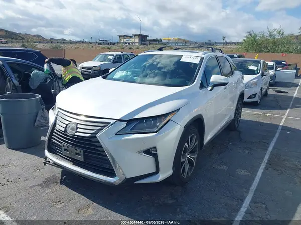 2T2ZZMCA0HC035918 2017 LEXUS RX - Image 2