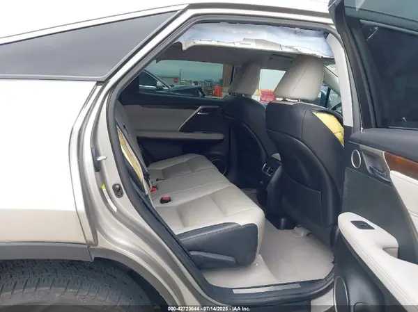2T2ZZMCA0HC036714 2017 LEXUS RX - Image 8
