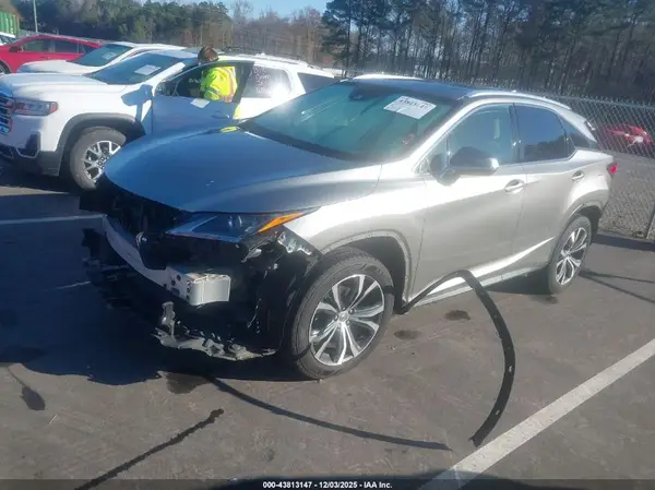 2T2ZZMCA0HC037474 2017 LEXUS RX - Image 2