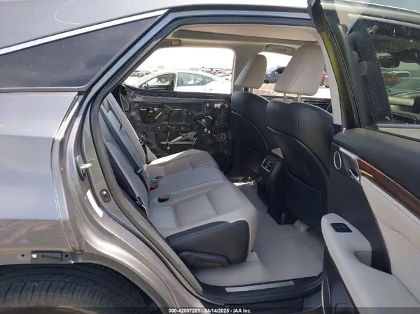 2T2ZZMCA0HC042934 2017 LEXUS RX - Image 8