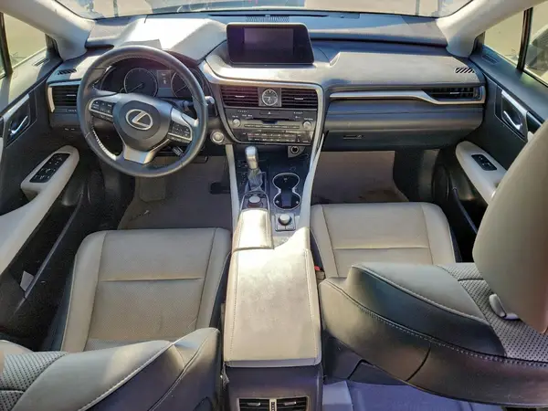 2T2ZZMCA0HC044067 2017 LEXUS RX - Image 8