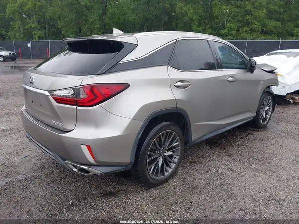2017 LEXUS RX IAAI lot 45407825 auction photo 4