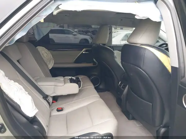 2T2ZZMCA0HC064061 2017 LEXUS RX - Image 8