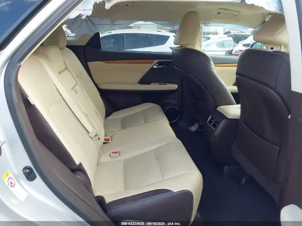 2T2ZZMCA0HC065937 2017 LEXUS RX - Image 8