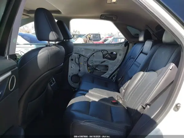 2T2ZZMCA0HC067624 2017 LEXUS RX - Image 8