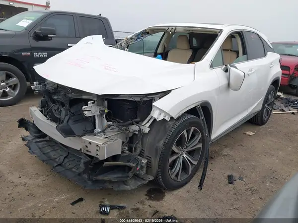 2T2ZZMCA0JC097292 2018 LEXUS RX - Image 2