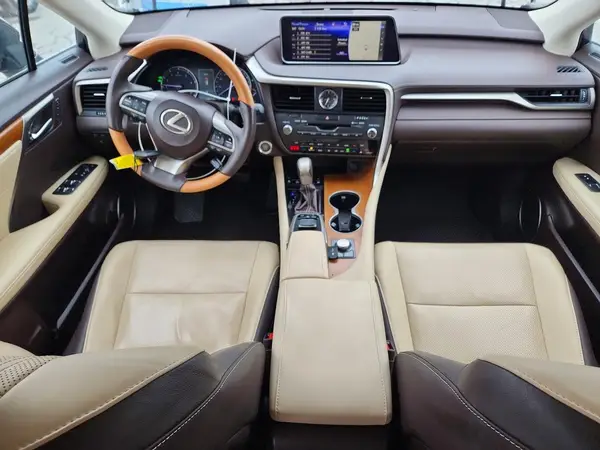 2T2ZZMCA0JC097664 2018 LEXUS RX - Image 8