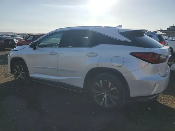 2T2ZZMCA0JC100336 2018 LEXUS RX - Image 2