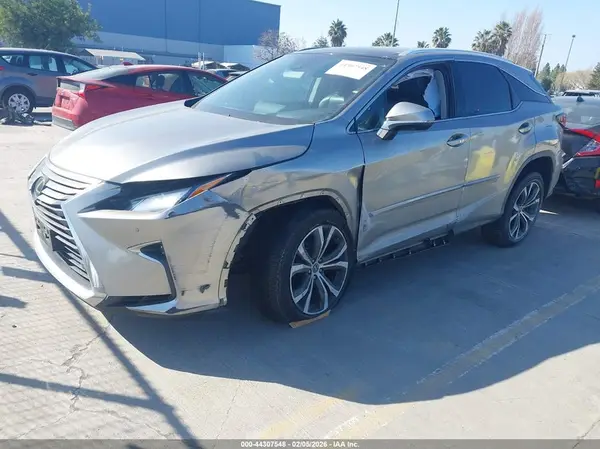 2T2ZZMCA0JC108453 2018 LEXUS RX - Image 2