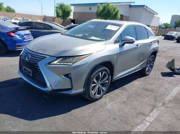 2T2ZZMCA0JC116665 2018 LEXUS RX - Image 2
