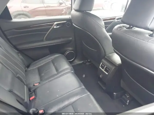 2T2ZZMCA0KC126663 2019 LEXUS RX - Image 8