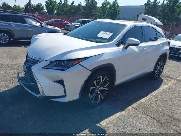 2T2ZZMCA0KC128364 2019 LEXUS RX - Image 2