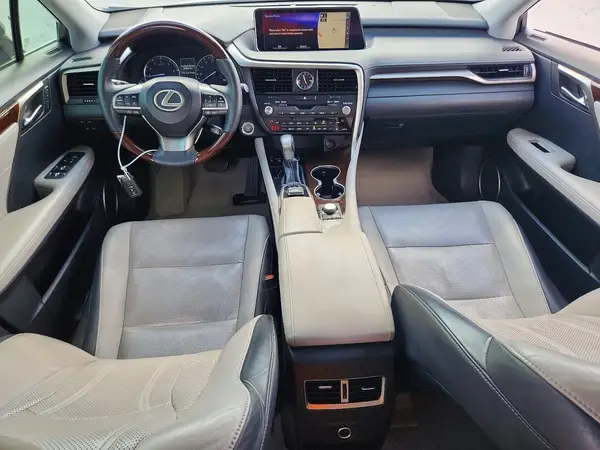 2T2ZZMCA0KC128932 2019 LEXUS RX - Image 8