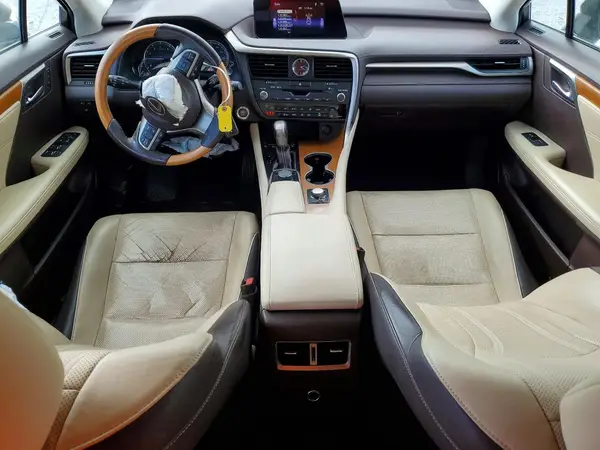 2T2ZZMCA0KC131622 2019 LEXUS RX - Image 8